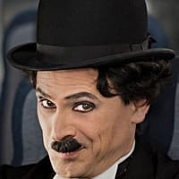 Charlie_Chaplin_Double_Lookalike-1 (pulgar)